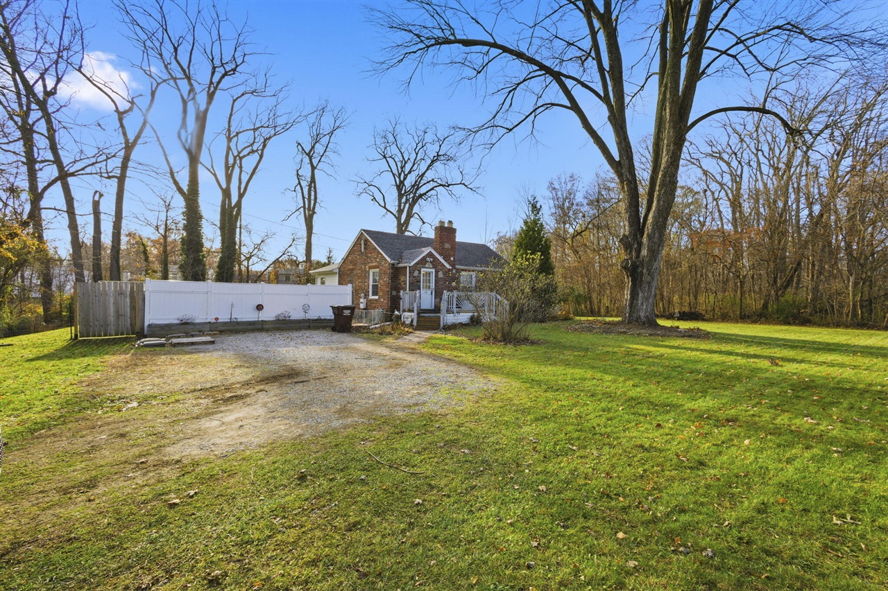 Homes for sale in Lambertville, MI | 3416 Butternut St, Lambertville, MI 48144 | MLS# 70506944