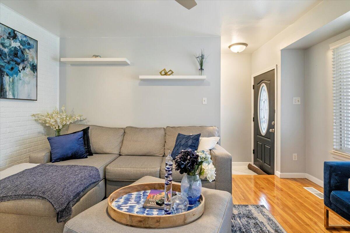 Homes for sale in Westland, MI | 1255 Windham St, Westland, MI 48186 | MLS# 70506963