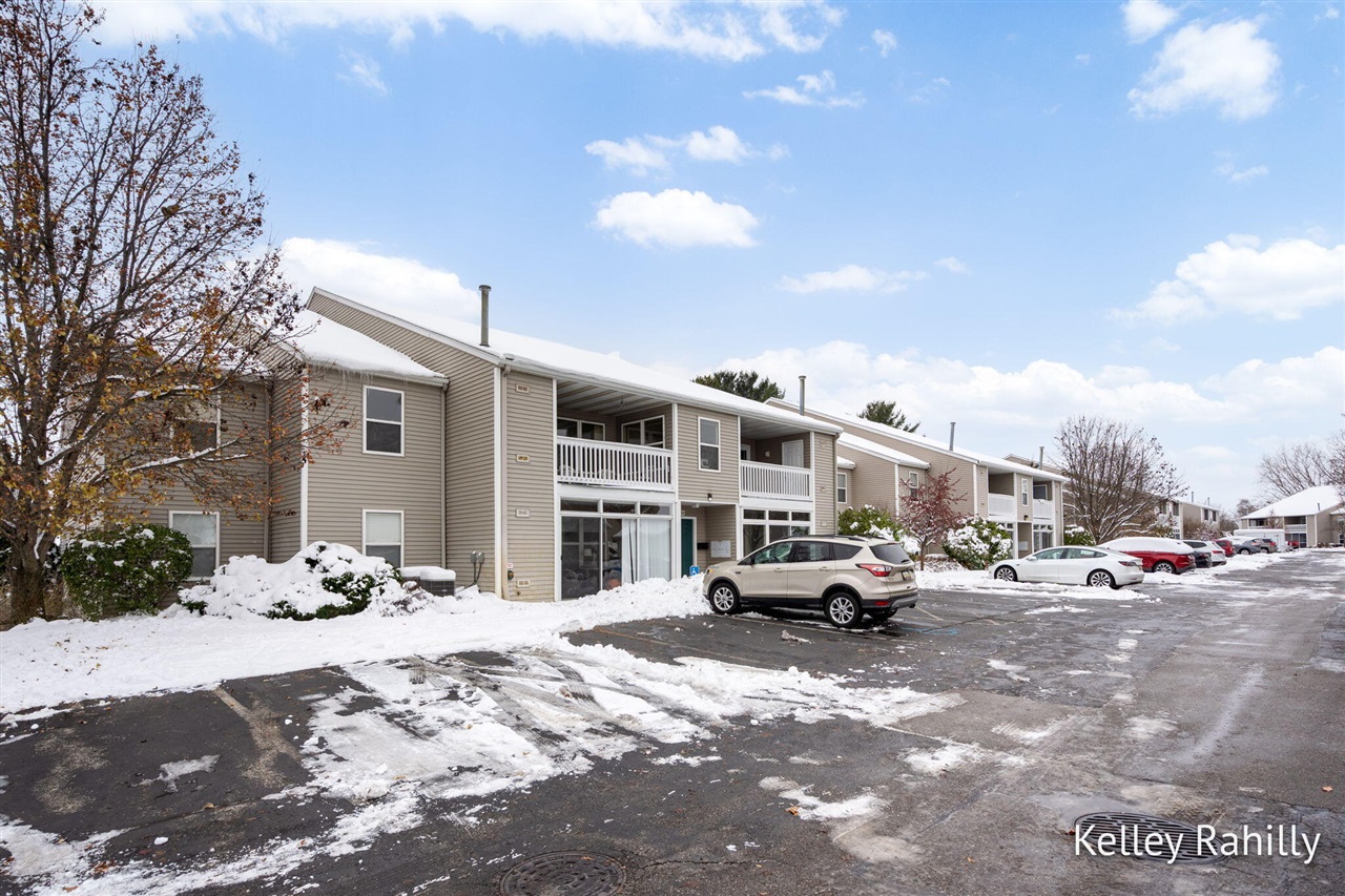 Homes for sale in Grand Rapids, MI | 3151 Poplar Creek Dr #202, Grand Rapids, MI 49512 | MLS# 70506990