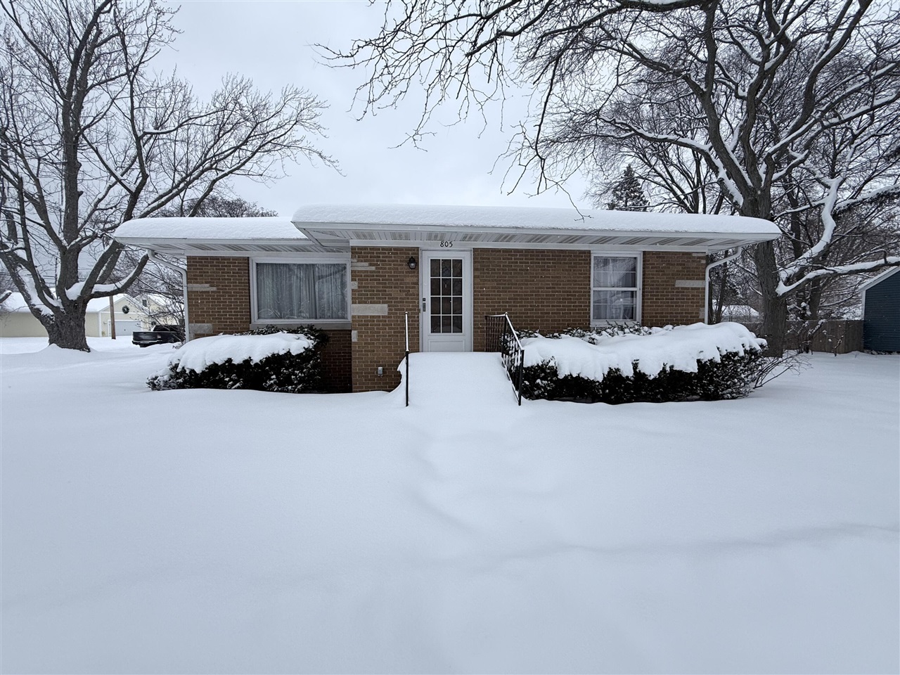 Homes for sale in Grand Haven, MI | 805 Slayton Ave, Grand Haven, MI 49417 | MLS# 70507134