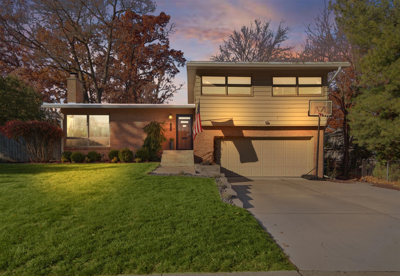 Homes for sale in East Grand Rapids, MI | 1353 Pinecrest Ave, East Grand Rapids, MI 49506 | MLS# 70507146