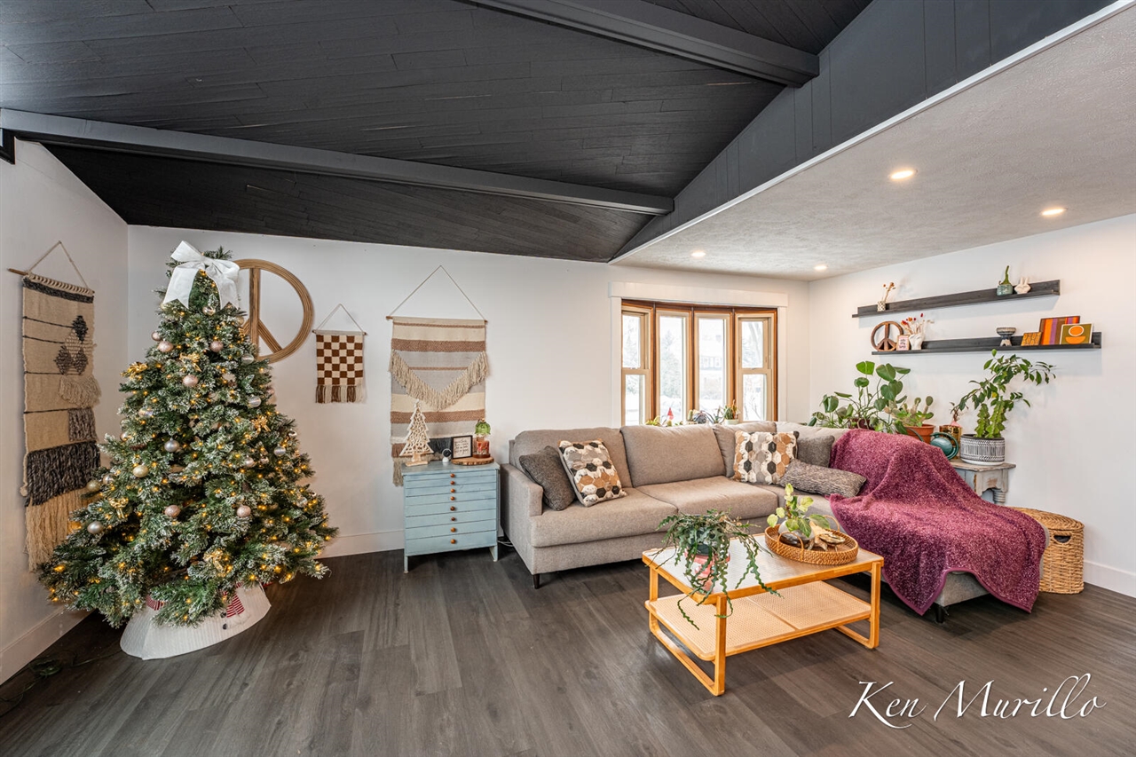 Homes for sale in Grandville, MI | 3631 Crystal St, Grandville, MI 49418 | MLS# 70507159