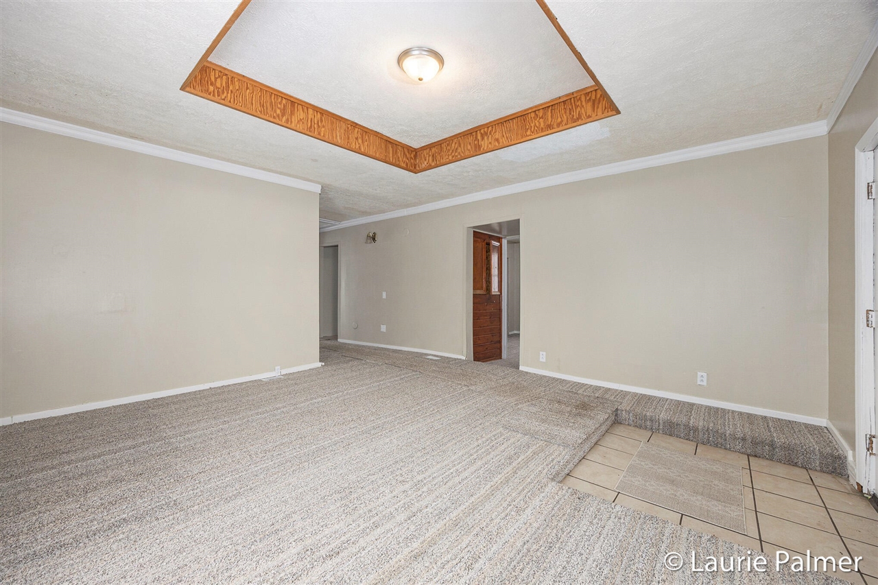 Homes for sale in Ionia, MI | 231 E Lincoln Ave, Ionia, MI 48846 | MLS# 70507182