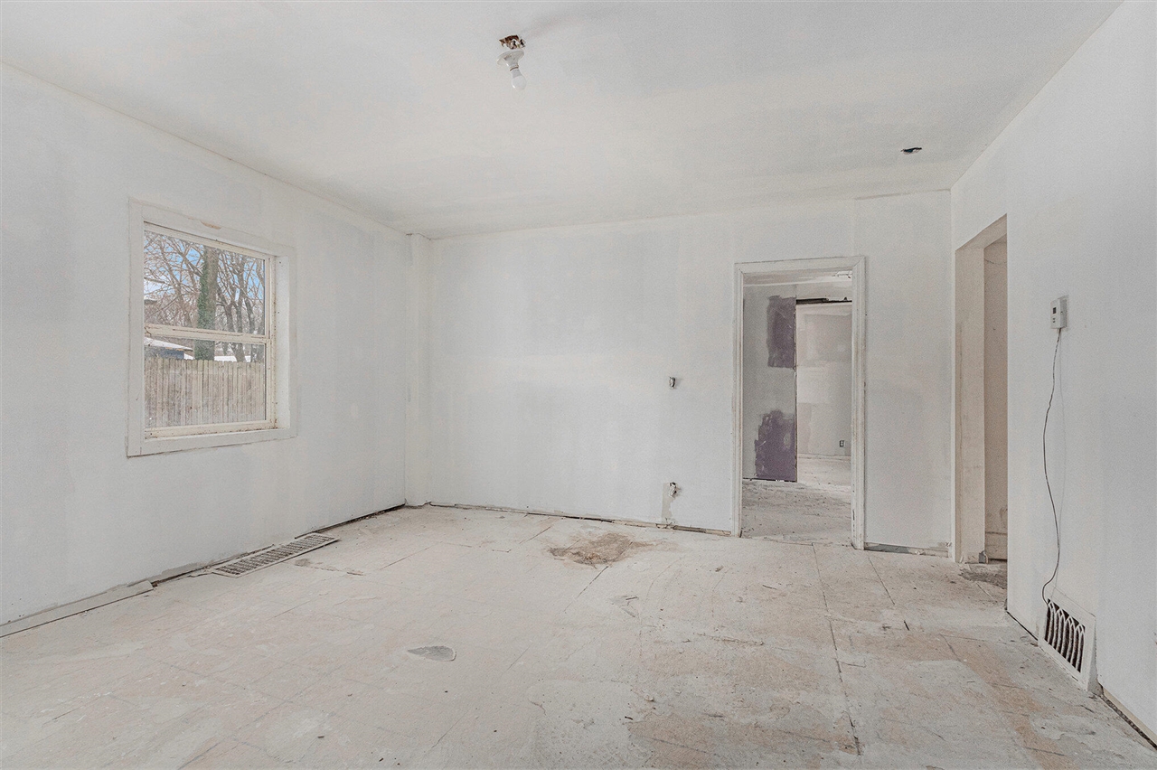 Homes for sale in Benton Harbor, MI | 410 Division St, Benton Harbor, MI 49022 | MLS# 70507197