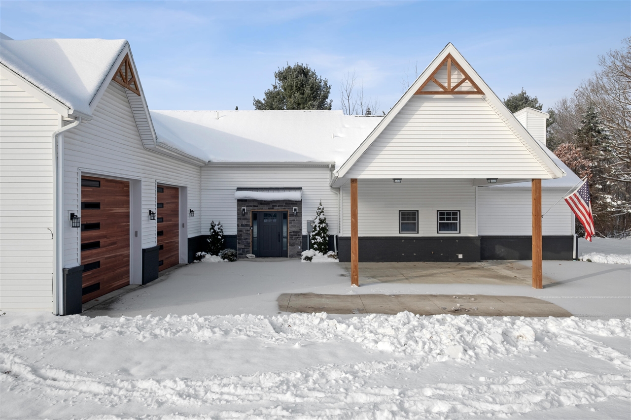 Homes for sale in Alto, MI | 9815 Snow Pointe Dr, Alto, MI 49302 | MLS# 70507204