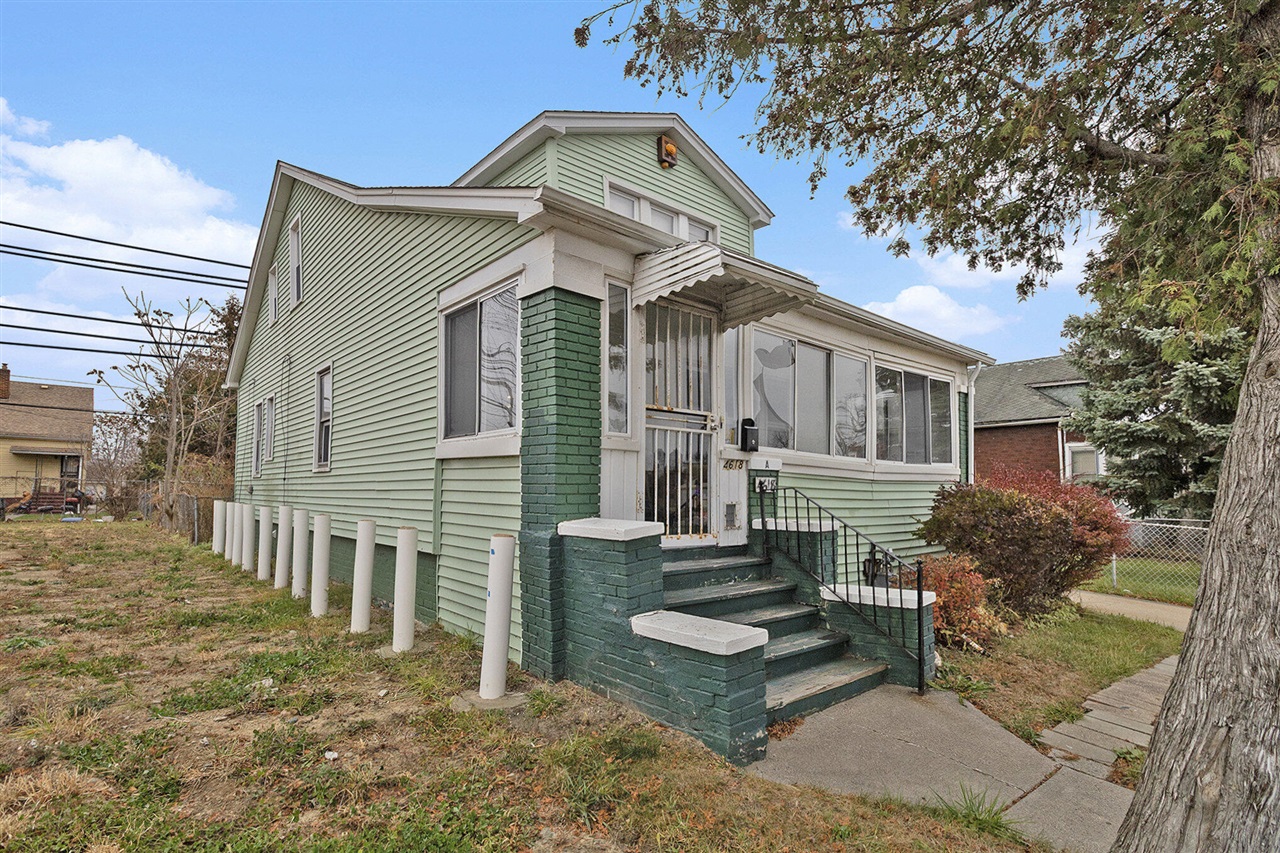 Homes for sale in Detroit, MI | 4618 Alter Rd, Detroit, MI 48215 | MLS# 70507303