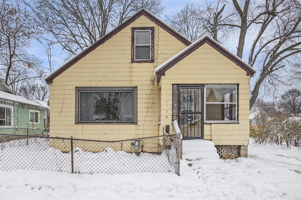 Homes for sale in Kalamazoo, MI | 1415 Hays Park Ave, Kalamazoo, MI 49001 | MLS# 70507305