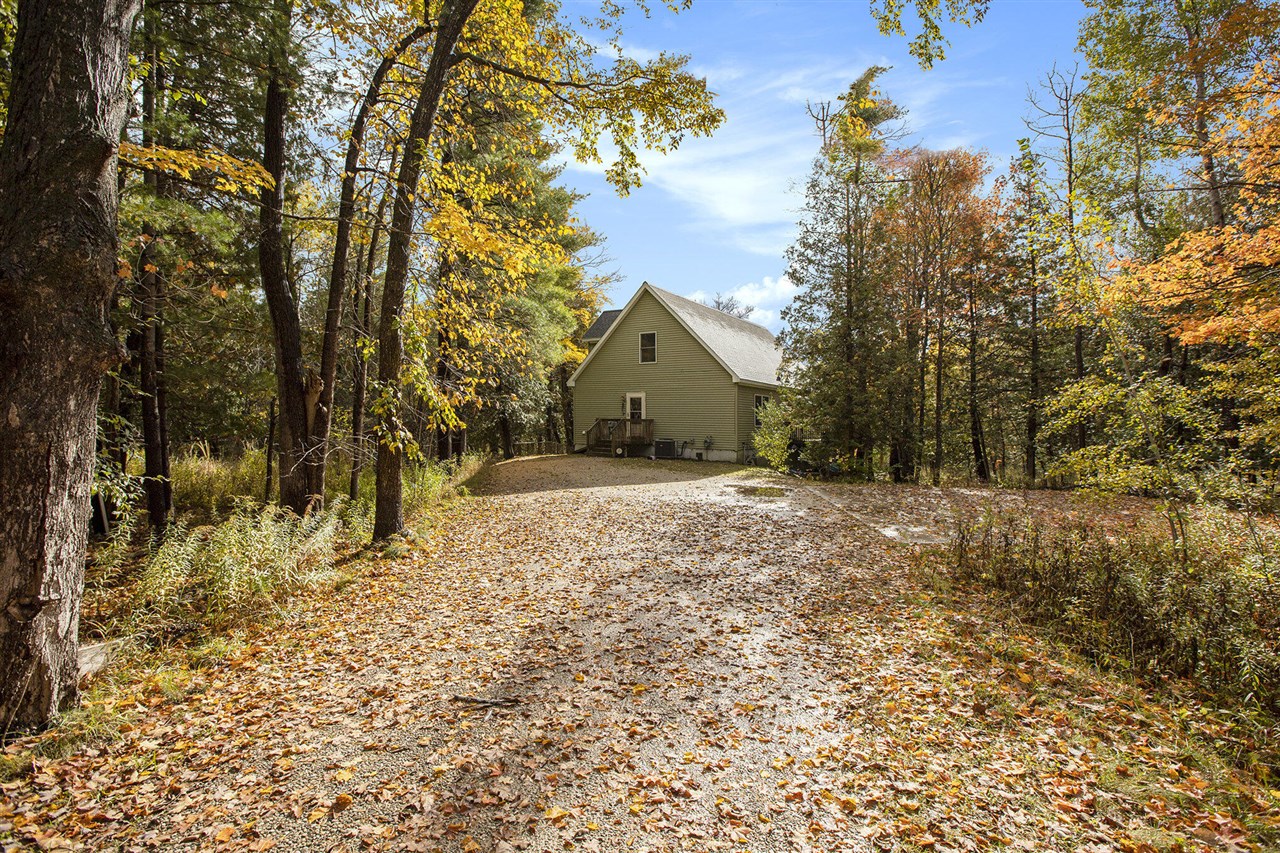 Homes for sale in Honor, MI | 11241 Somers Ln, Honor, MI 49640 | MLS# 70507324