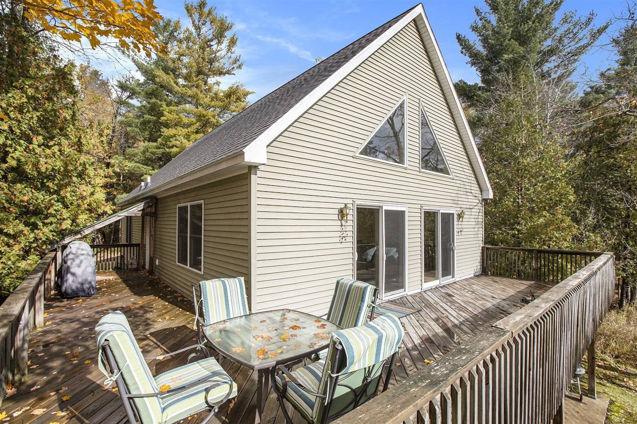 Homes for sale in Honor, MI | 11241 Somers Ln, Honor, MI 49640 | MLS# 70507324