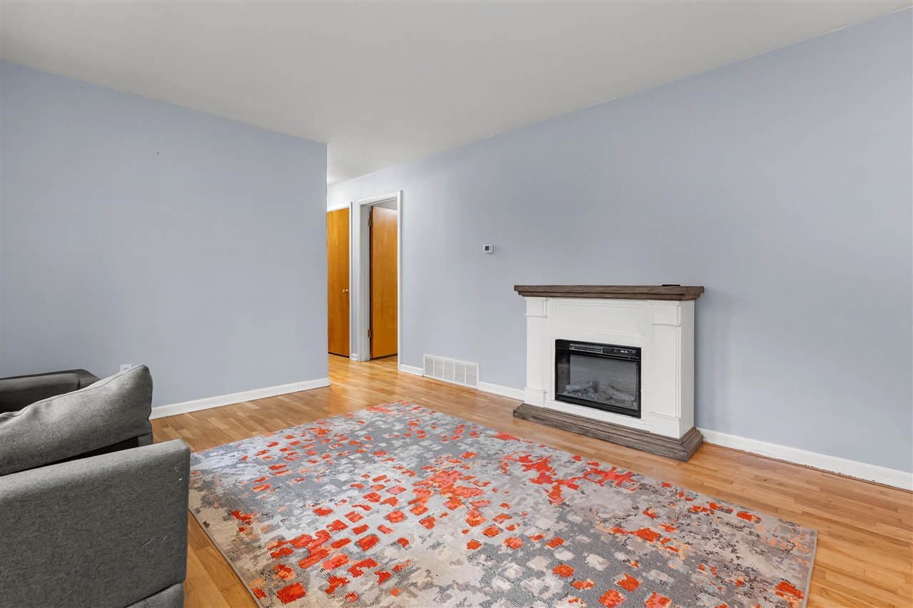 Homes for sale in Battle Creek, MI | 109 Golden Ave, Battle Creek, MI 49015 | MLS# 70507384