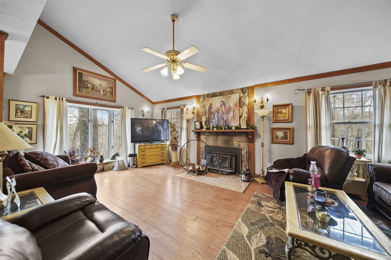 Homes for sale in Concord, MI | 270 Wood Hills Dr, Concord, MI 49237 | MLS# 70507474