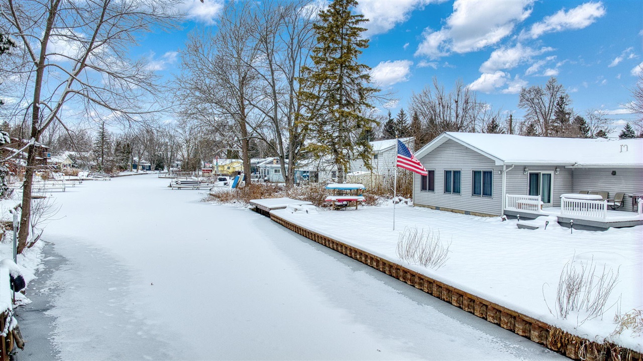 Homes for sale in Brooklyn, MI | 318 Cedar St, Brooklyn, MI 49230 | MLS# 70507485