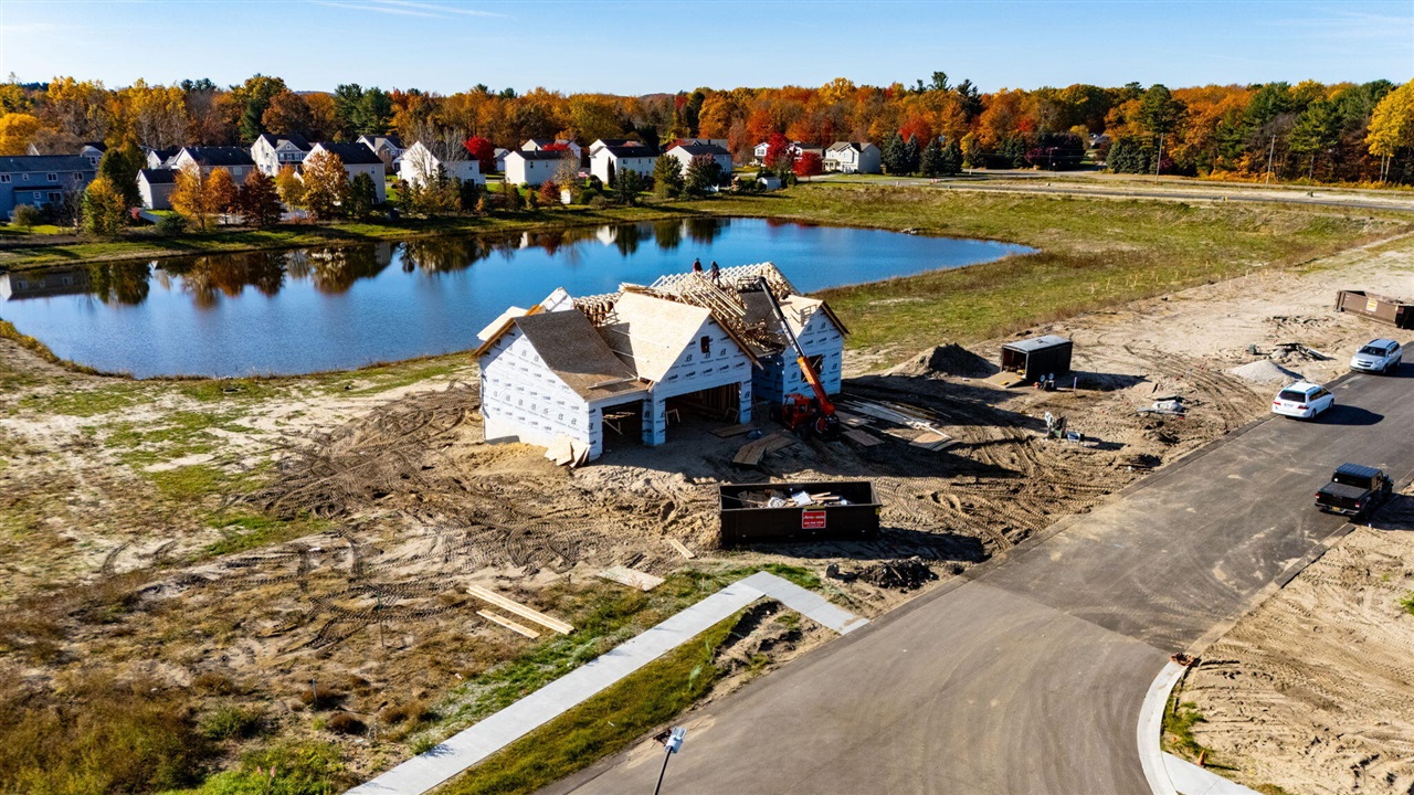 Homes for sale in Holland, MI | 1618 Blue Haven Dr, Holland, MI 49424 | MLS# 70507514