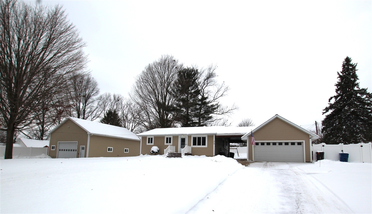 Homes for sale in Fremont, MI | 313 N Linden Ave, Fremont, MI 49412 | MLS# 70507536