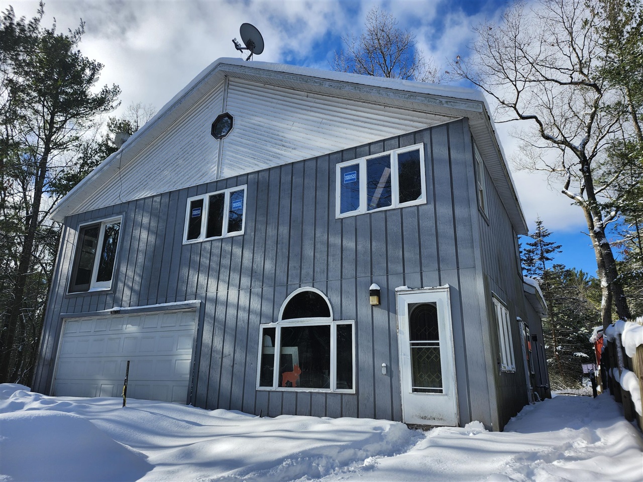 Homes for sale in Pentwater, MI | 6395 S Lakeshore Dr, Pentwater, MI 49449 | MLS# 70507786