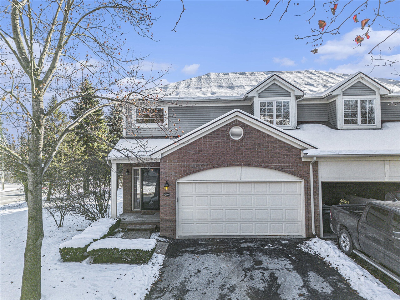 Homes for sale in Plymouth, MI | 42905 River Bend Dr, Plymouth, MI 48170 | MLS# 70507860