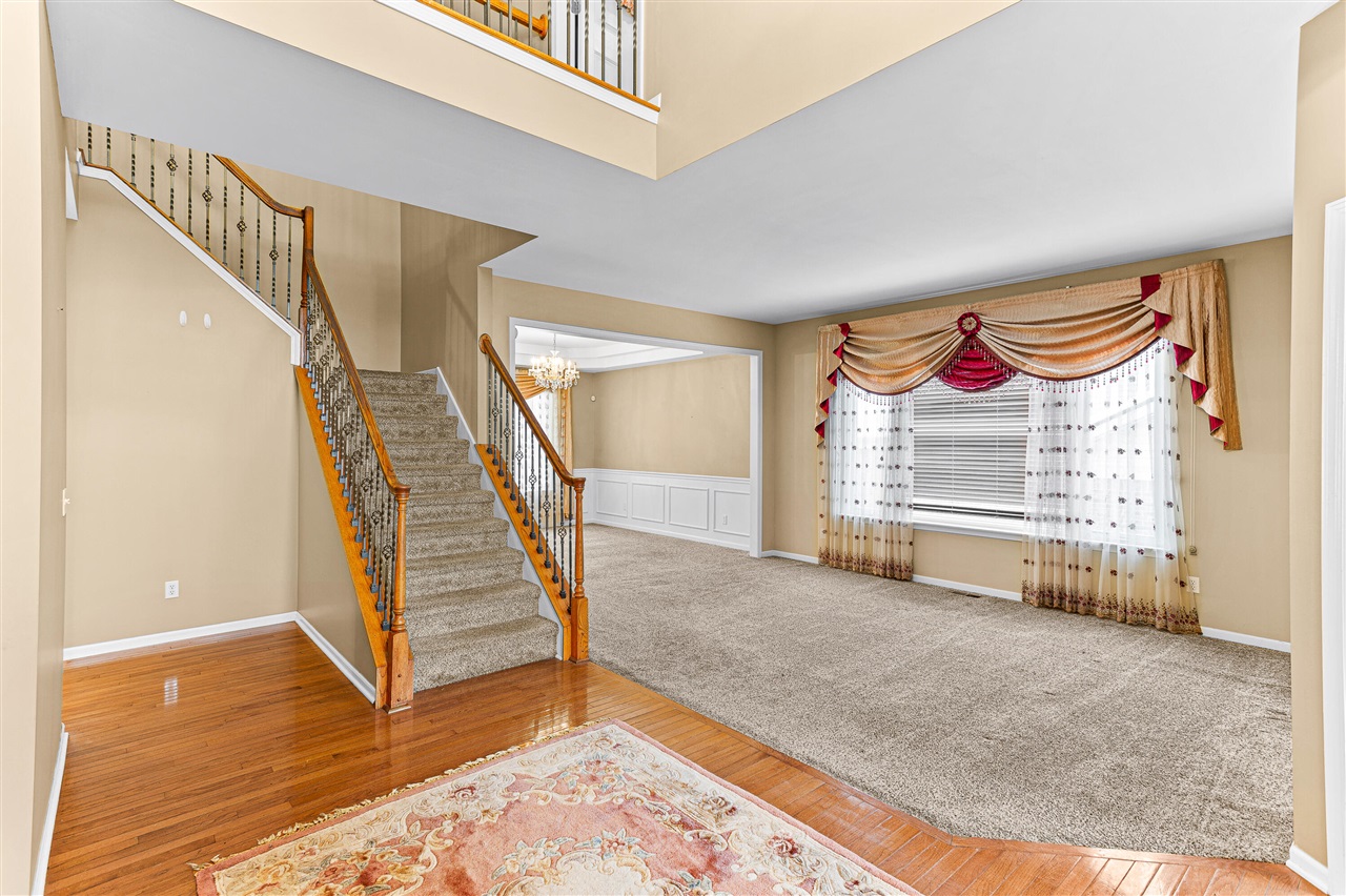 Homes for sale in Northville, MI | 49896 Parkside Dr, Northville, MI 48168 | MLS# 70508231