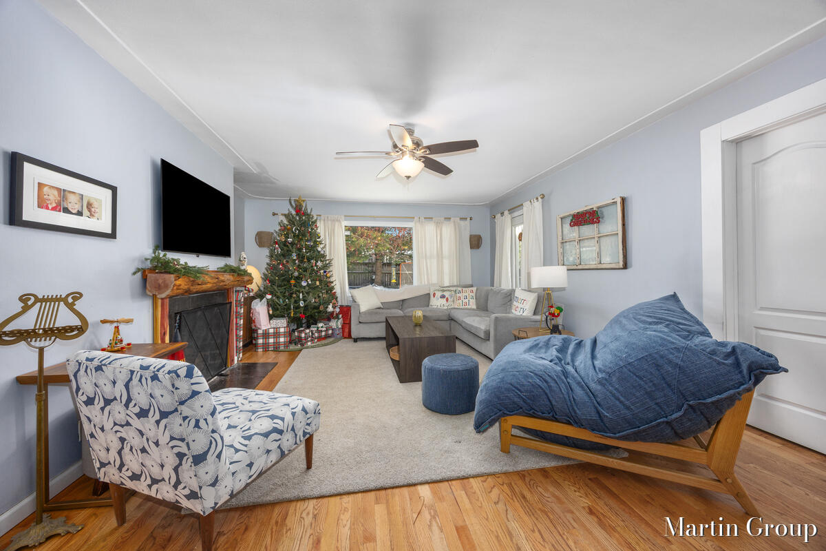 Homes for sale in East Grand Rapids, MI | 2937 Lake Dr, East Grand Rapids, MI 49506 | MLS# 70508753