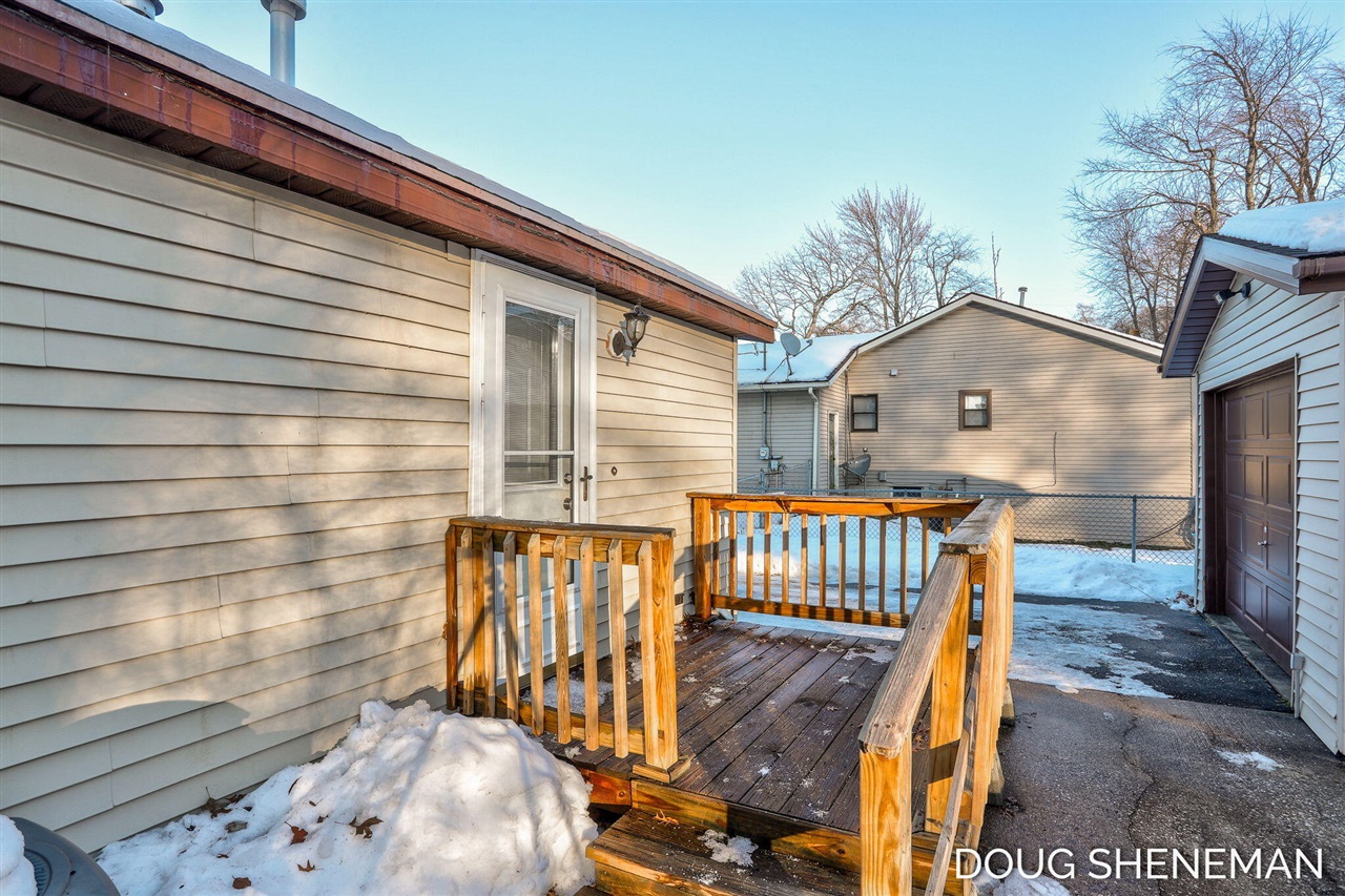 Homes for sale in Holland, MI | 138 Riley St, Holland, MI 49424 | MLS# 70508889