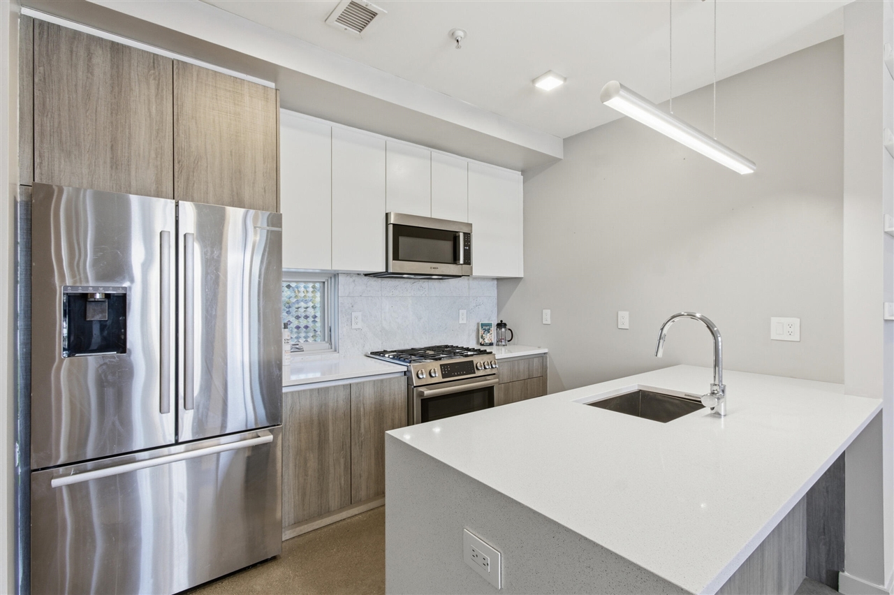 Homes for sale in Detroit, MI | 1450 Townsend St #7, Detroit, MI 48214 | MLS# 70508962