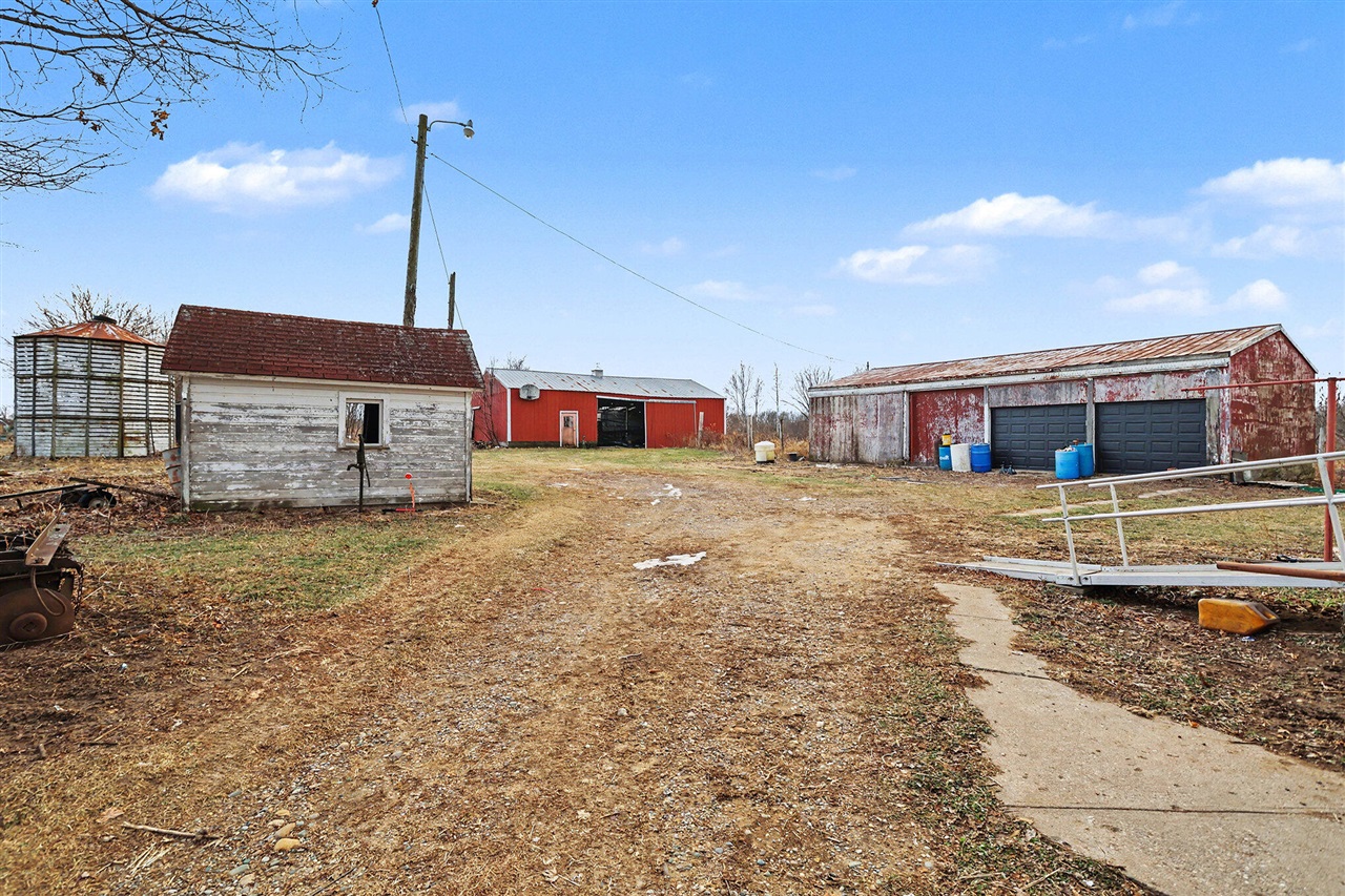 Homes for sale in Litchfield, MI | 1247 Coplin Rd, Litchfield, MI 49252 | MLS# 70509472