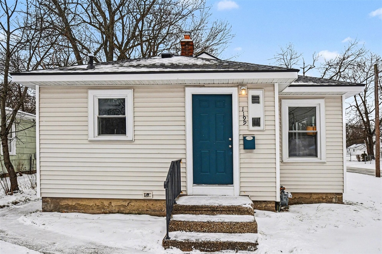 Homes for sale in Benton Harbor, MI | 1199 Monroe St, Benton Harbor, MI 49022 | MLS# 70510009