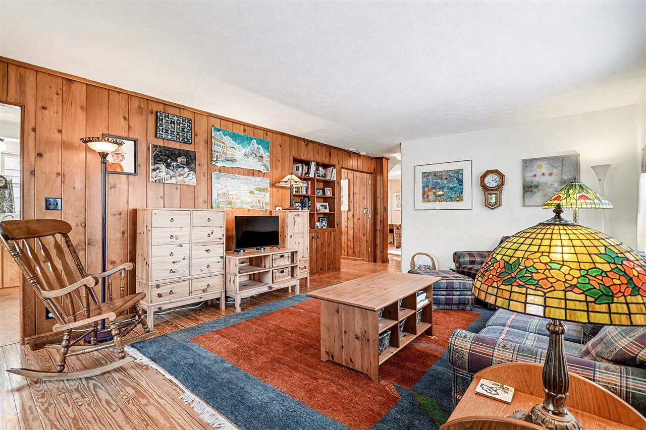 Homes for sale in Cassopolis, MI | 61100 Quinnesec Rd, Cassopolis, MI 49031 | MLS# 70510046