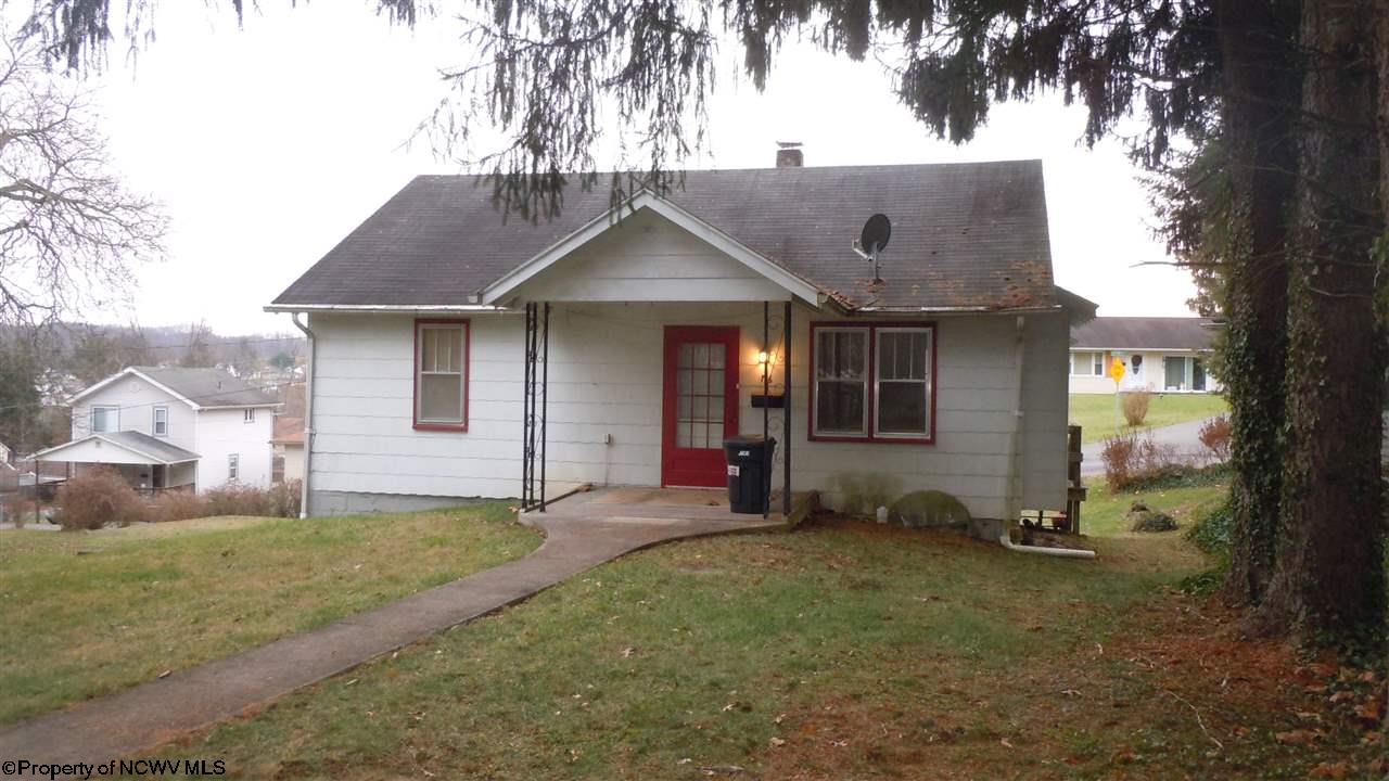 Floyd Real Estate Search MLS for Homes in Fairmont, West Virginia, WV