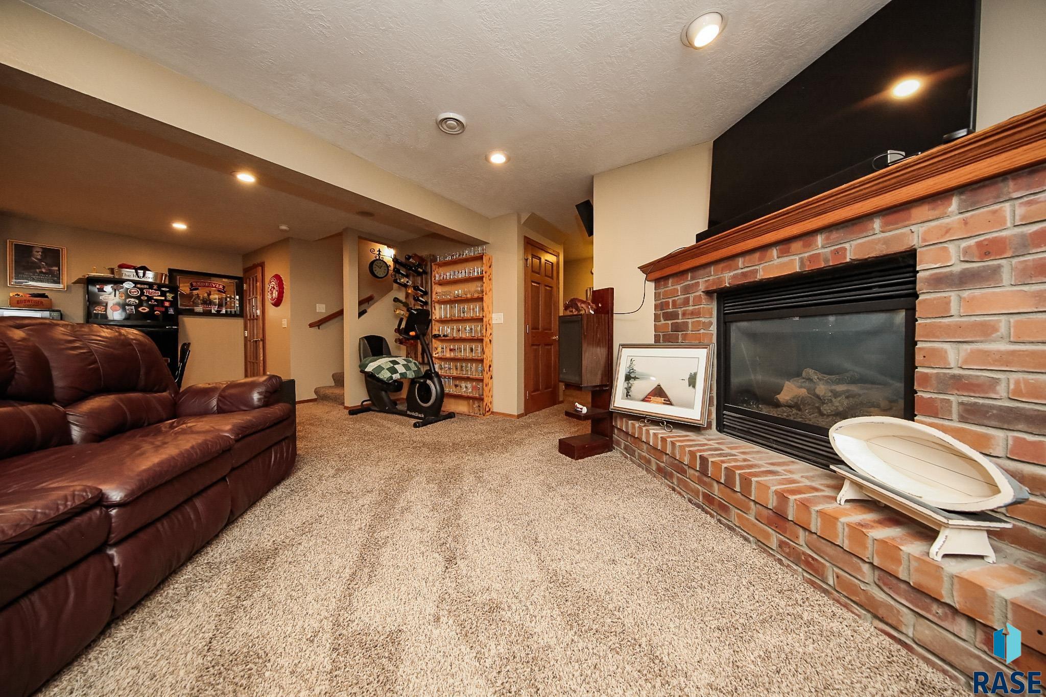 401 Pasque Flower Trl Tim Berberich Real Estate