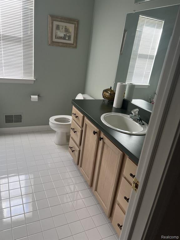 Homes for sale in Farmington Hills, MI | 29435 Chelsea Crossing, Farmington Hills, MI 48331 | MLS# 60191528