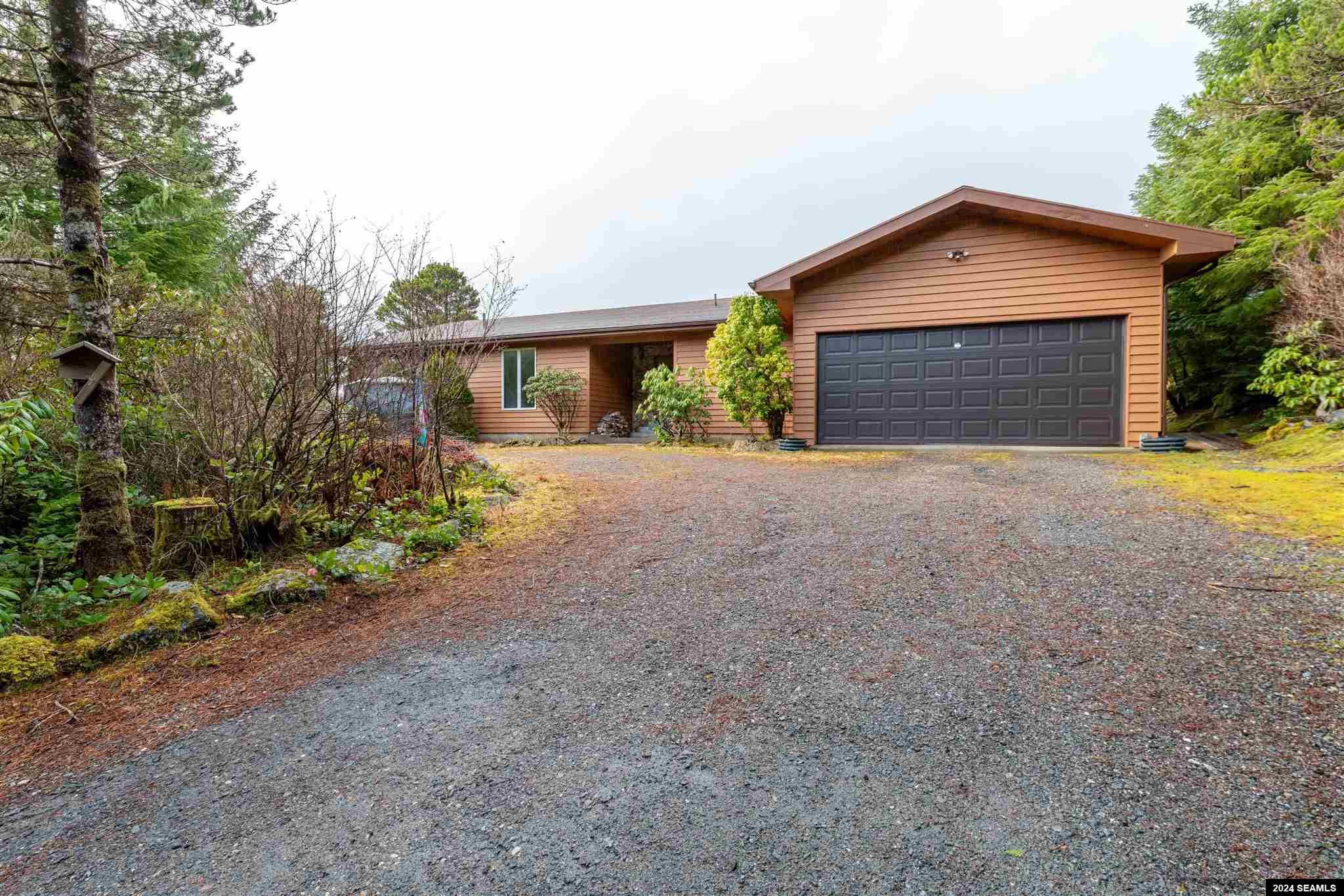 12676 Tongass Hwy., Ketchikan, AK 99901-9629, 3 Bedrooms Bedrooms, ,2 BathroomsBathrooms,Residential,For Sale,Tongass Hwy.,24172