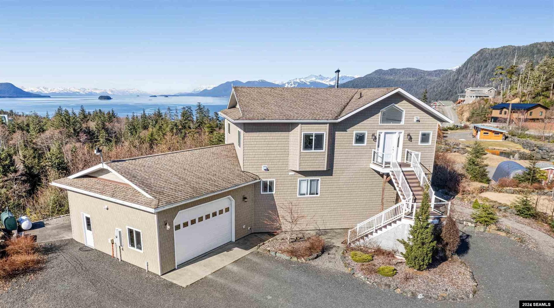 17009 Island View Drive, Juneau, AK 99801, 4 Bedrooms Bedrooms, ,3.5 BathroomsBathrooms,Residential,For Sale,Island View Drive,24181