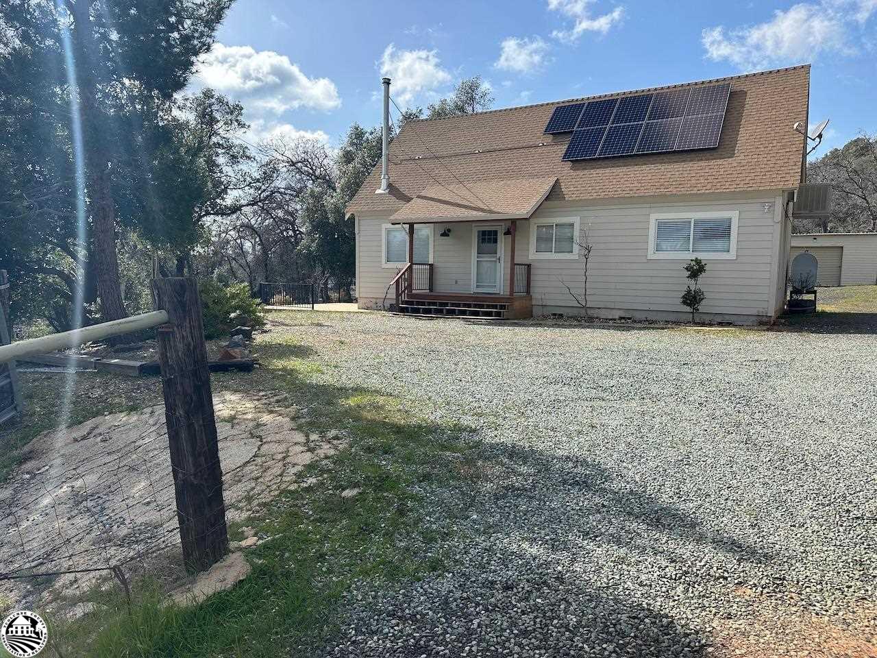 Photo of 20278 Sturgis Rd in Sonora, CA