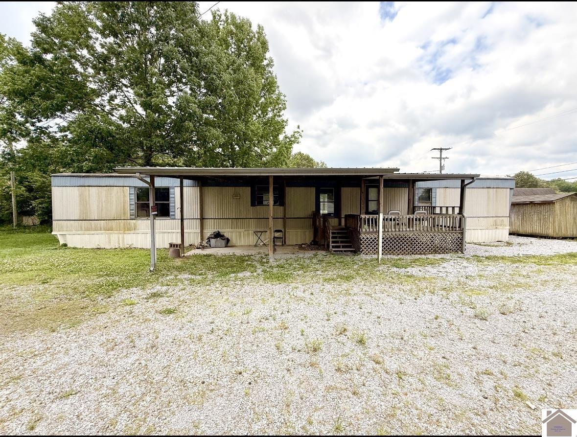 2140 & 2142 Husband Road