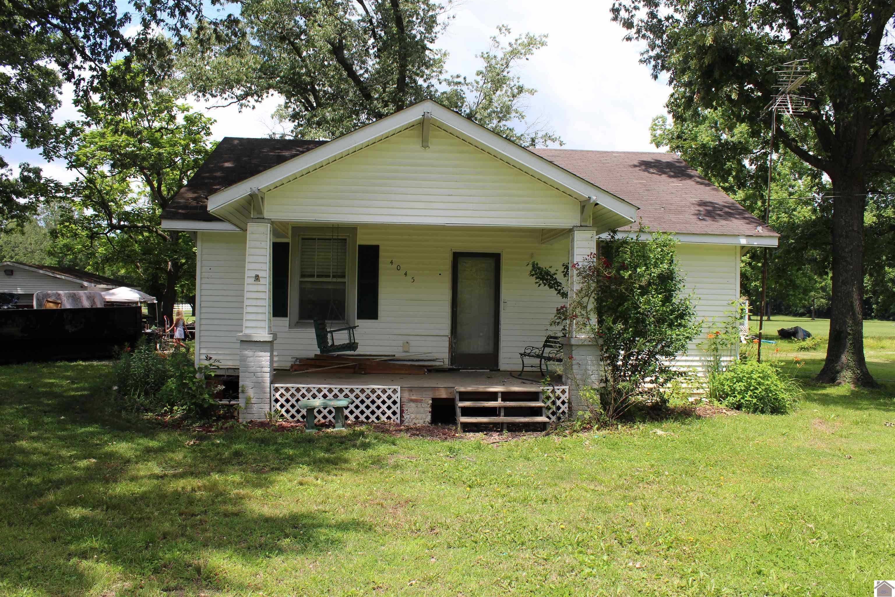 4045 Husband Road