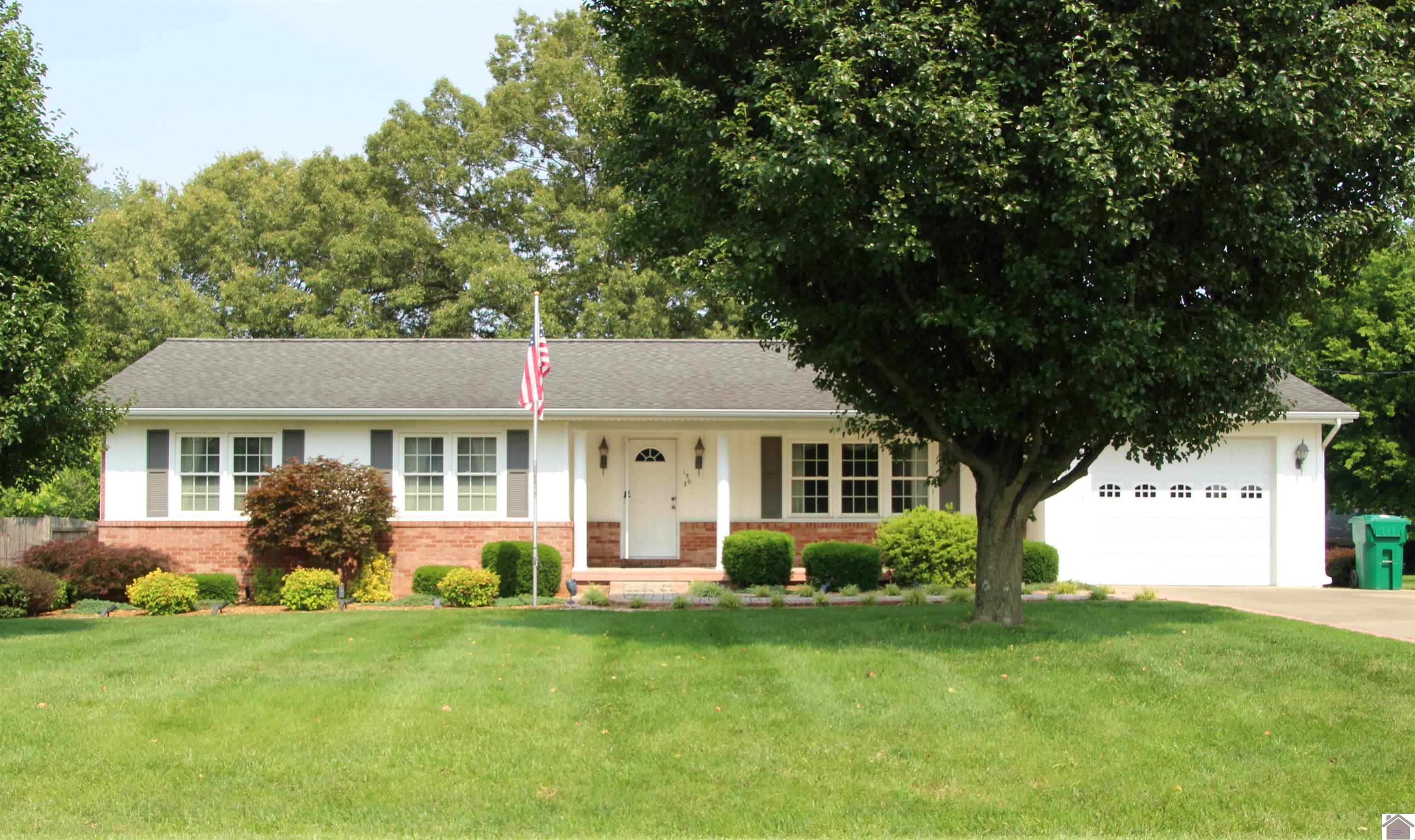 156 Albany