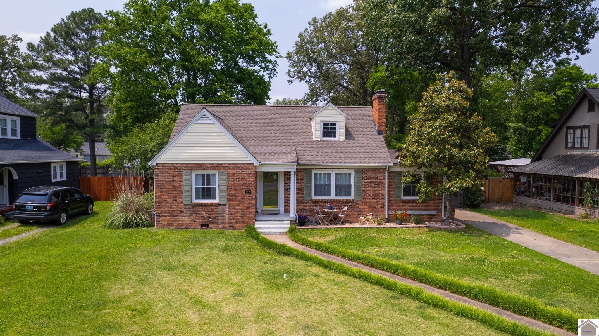 2539 Jefferson St.
