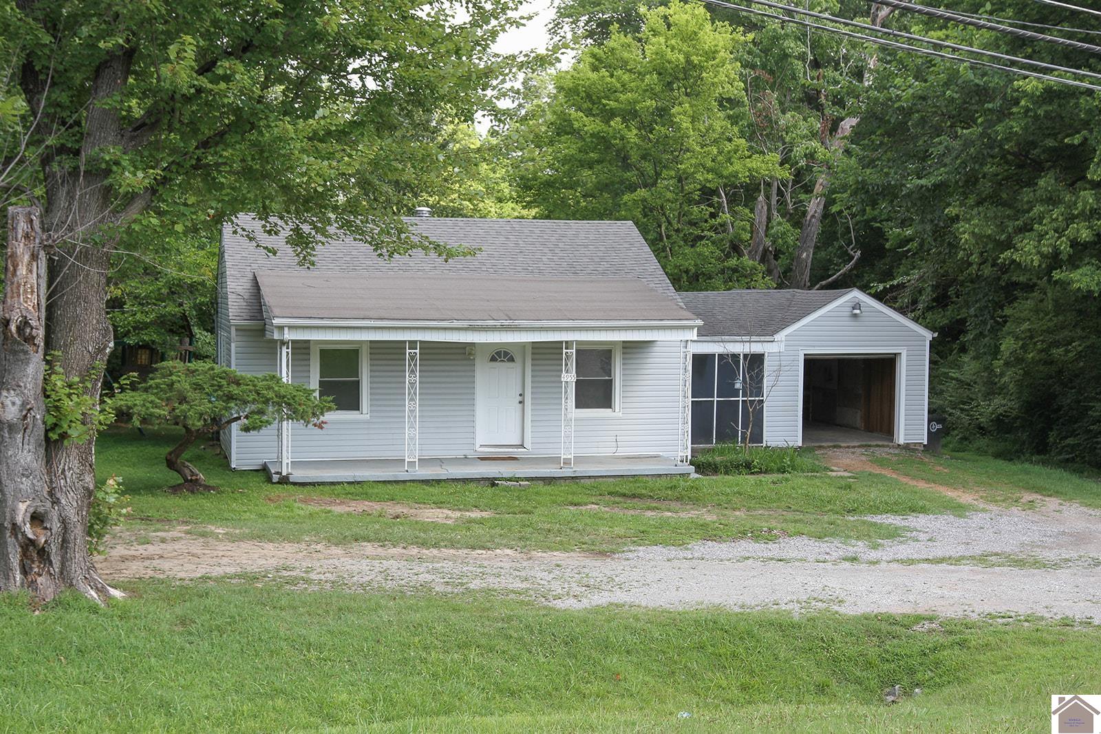 4955 Blandville Rd.