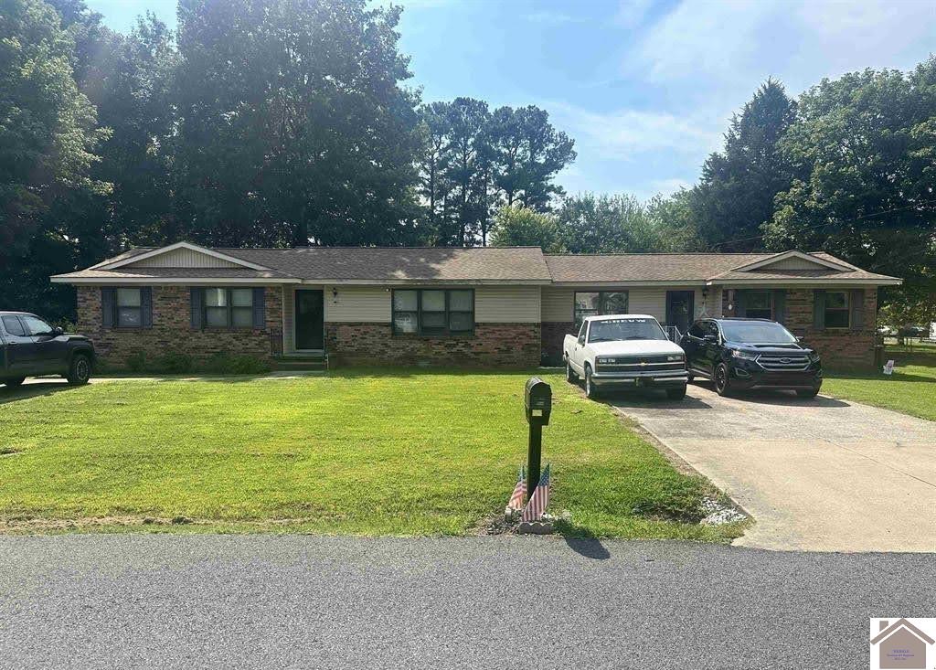 105 Milton Unit: Unit A & B