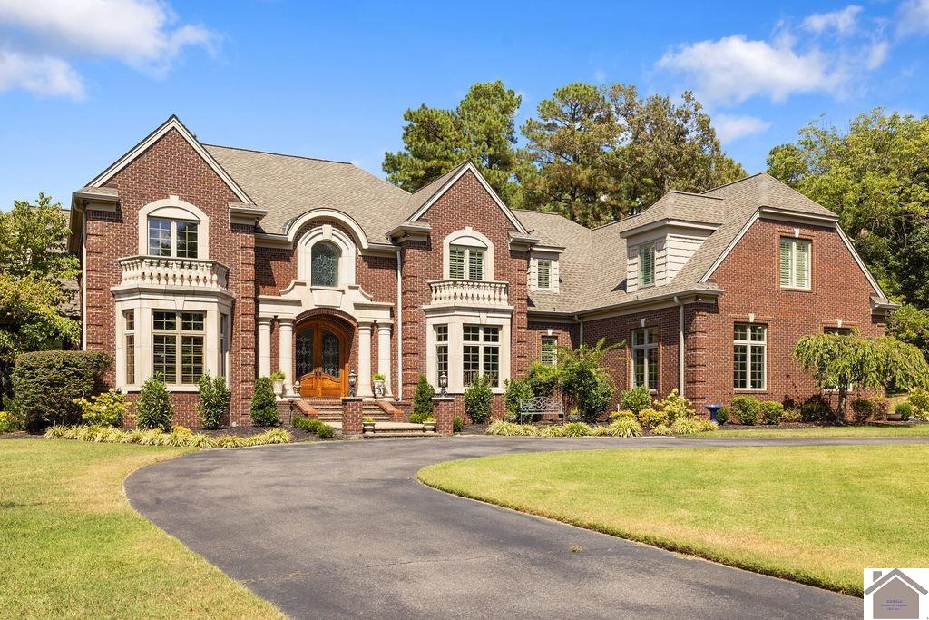 6 Highlands Drive