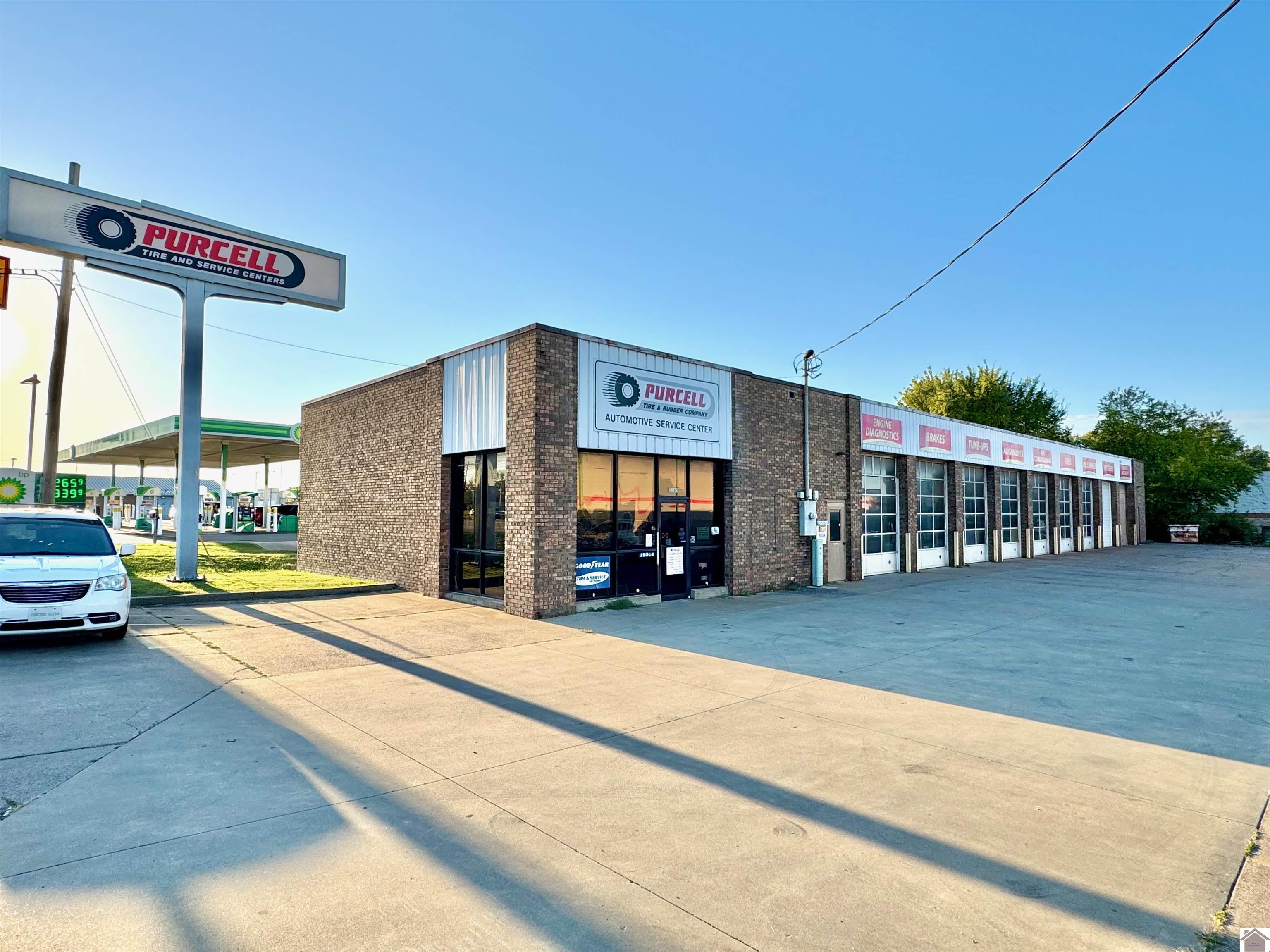 5165 Hinkleville Rd.