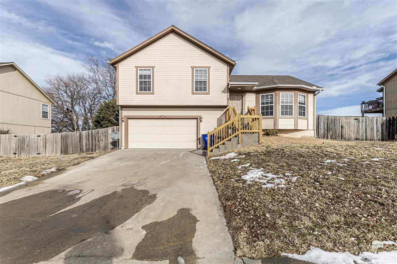 2904 Valley Drive