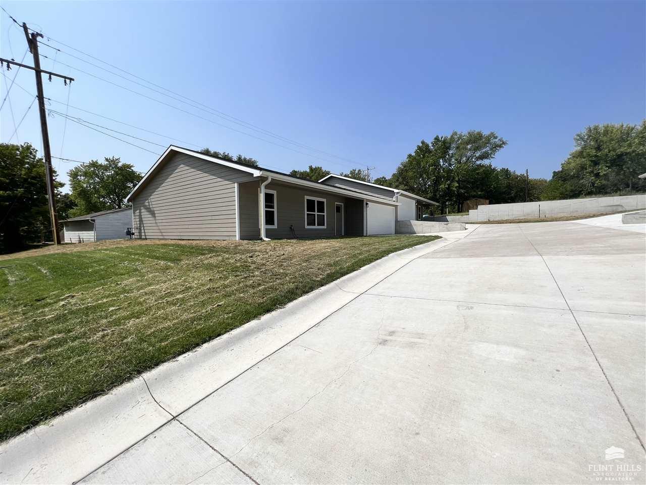 105A-105B Jackson Street