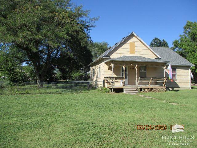 928 Donnon Street