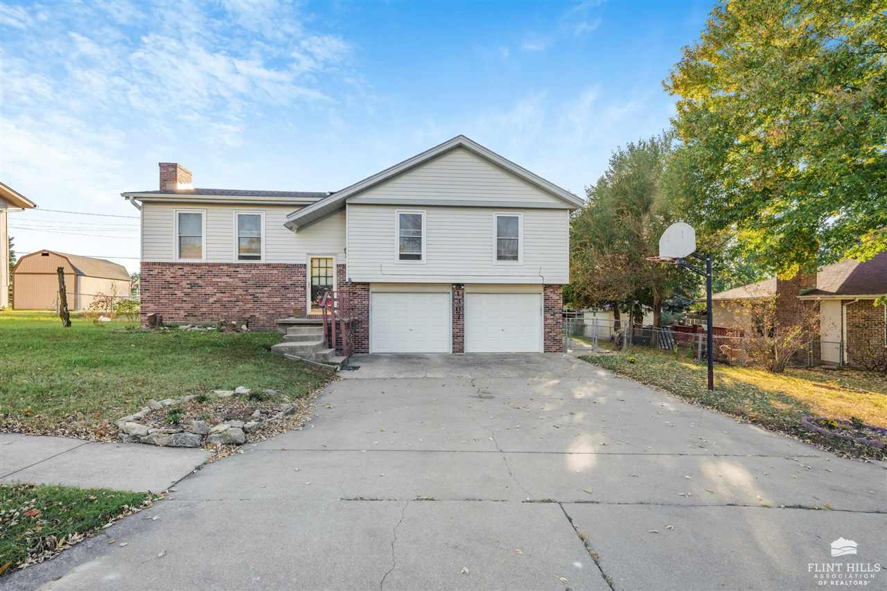 1307 Skyline Drive