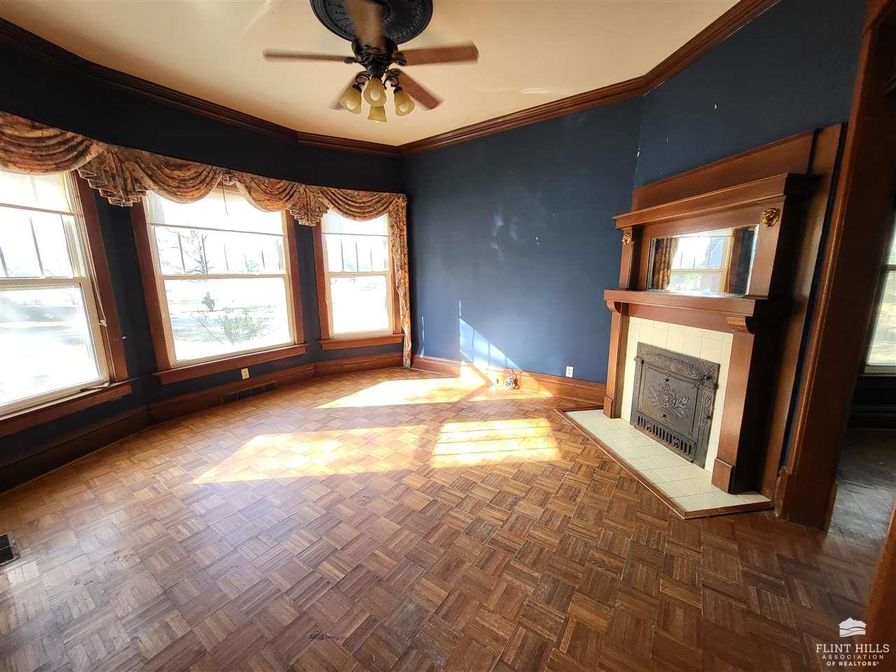30 E Broadway Street