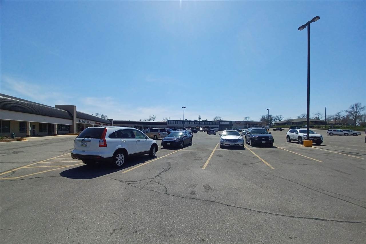 3611 1st Ave SE #21-24 CedarRapids IA 52402