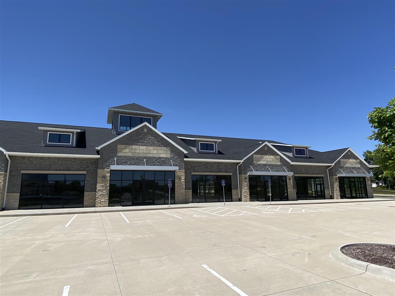 725 Boyson Rd NE #400 CedarRapids IA 52402