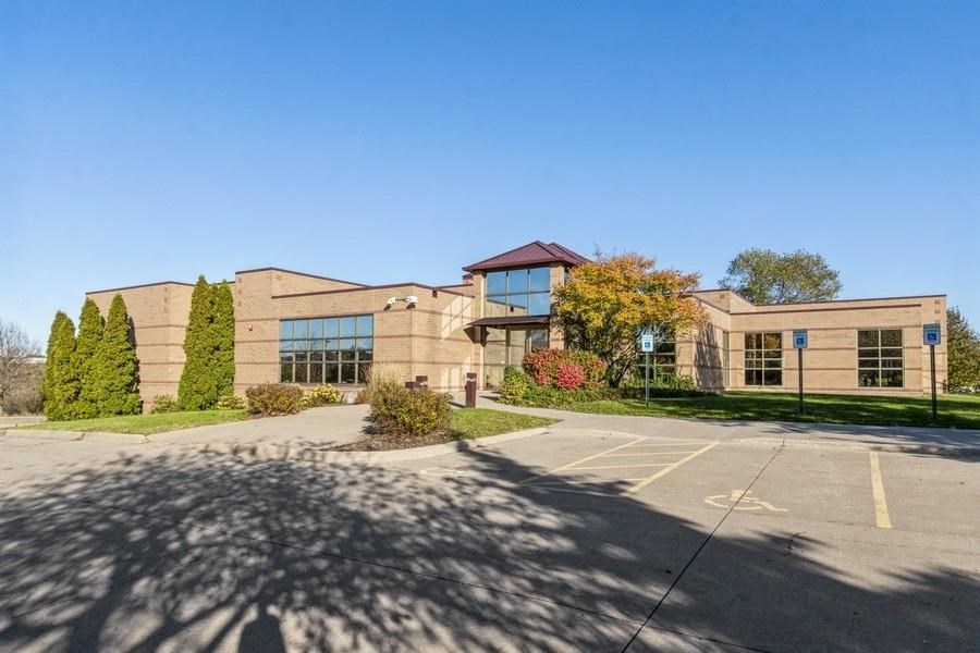2834 NORTHGATE DR, Iowa City, IA 52245