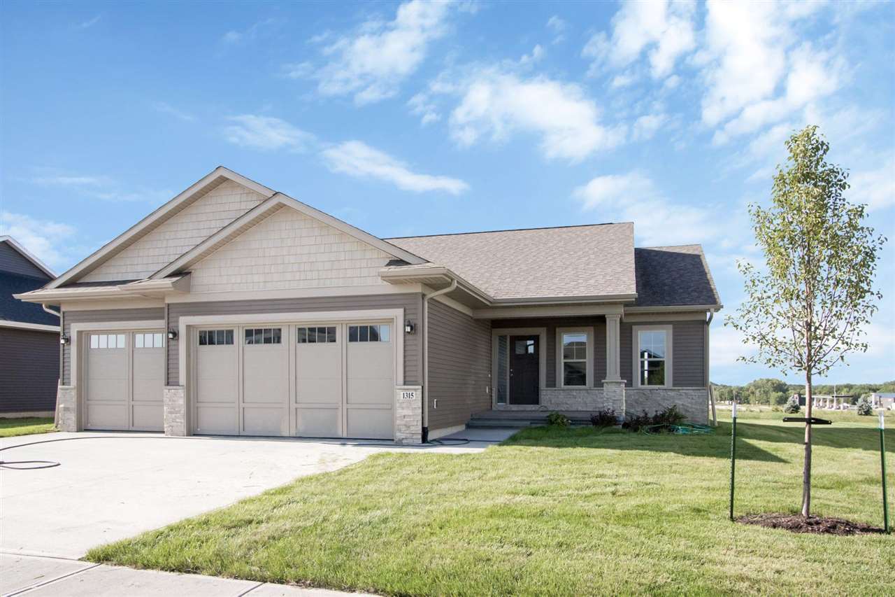 330 Sedona St, Iowa City, IA 52246